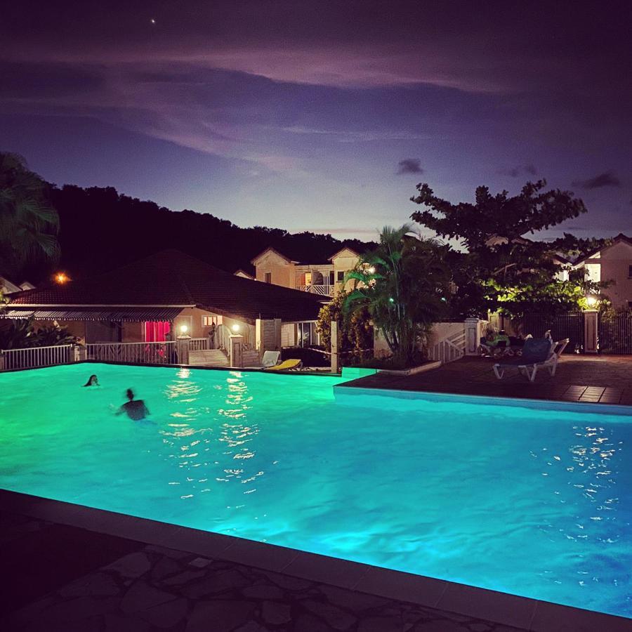 Superbe Studio De Standing A 800M De La Mer Des Caraibes Le Hameau De Beauregard Sainte Anne Daire Dış mekan fotoğraf